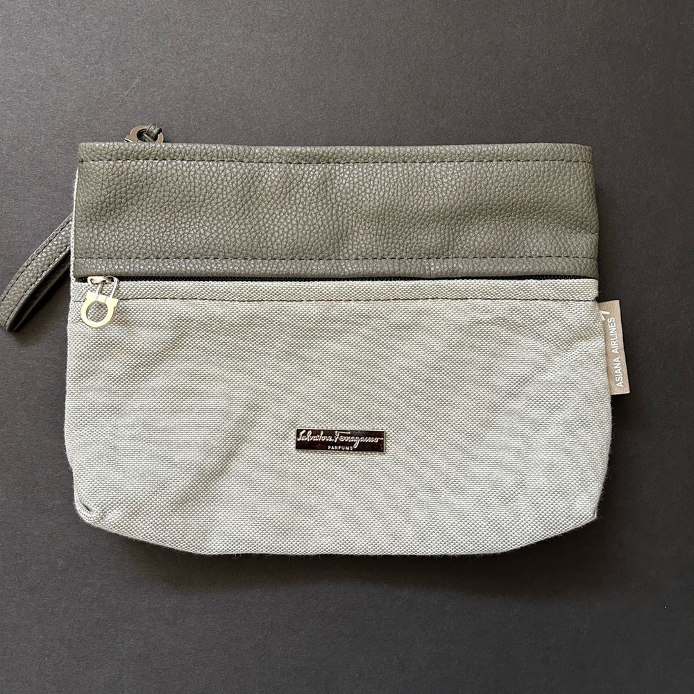 Salvatore Ferragamo Parfums Cosmetic Bag Toiletry Travel Bag Asiana Airlines